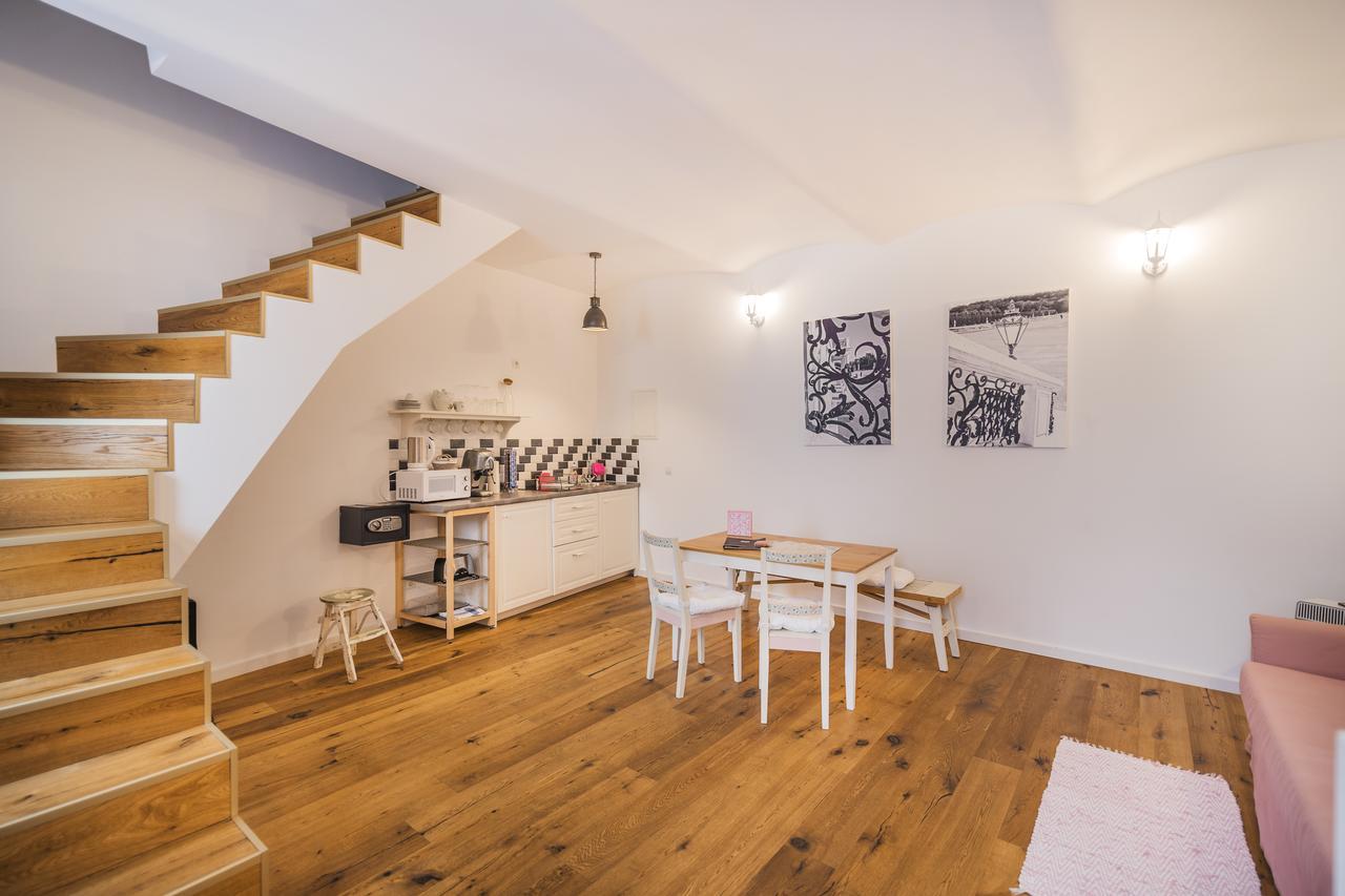Vienna-Vintage-Apartment Luaran gambar