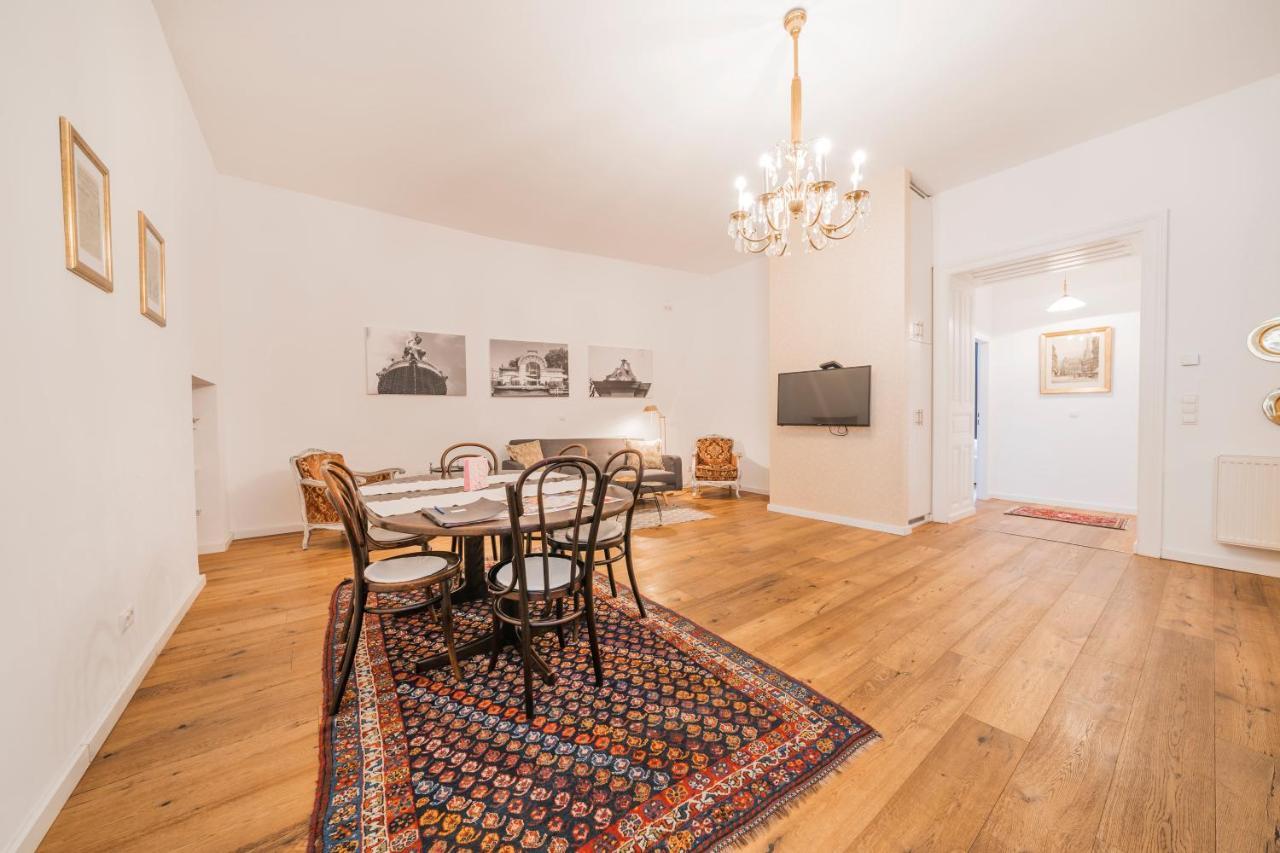 Vienna-Vintage-Apartment Luaran gambar
